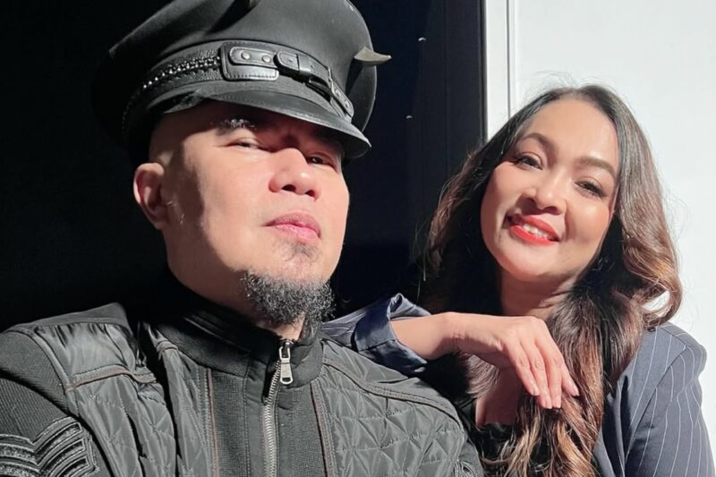 Ahmad Dhani dan Rieka Roslan - Instagram