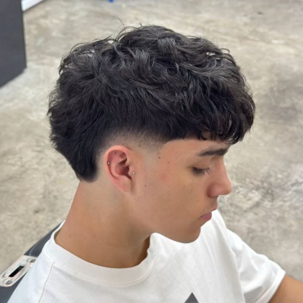 Model rambut Burst Fade