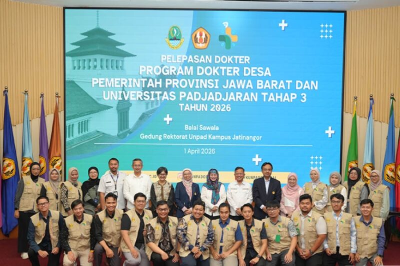 Pelepasan Program Dokter Desa ke Sejumlah Kabupaten di Jawa Barat Tahap 3 Tahun 2026 di Bale Sawala, Gedung Rektorat Unpad Jatinangor, Rabu (1/4/2026) - Media Unpad