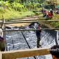 Kementan RI lakukan perbaikan saluran irigasi yang rusak di Nyalindung, Kabupaten Sukabumi - Kementan RI