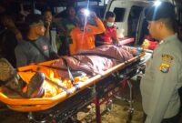 Proses evakuasi pendaki asal Sukabumi di Lombok Timur - Polres Lombok Timur
