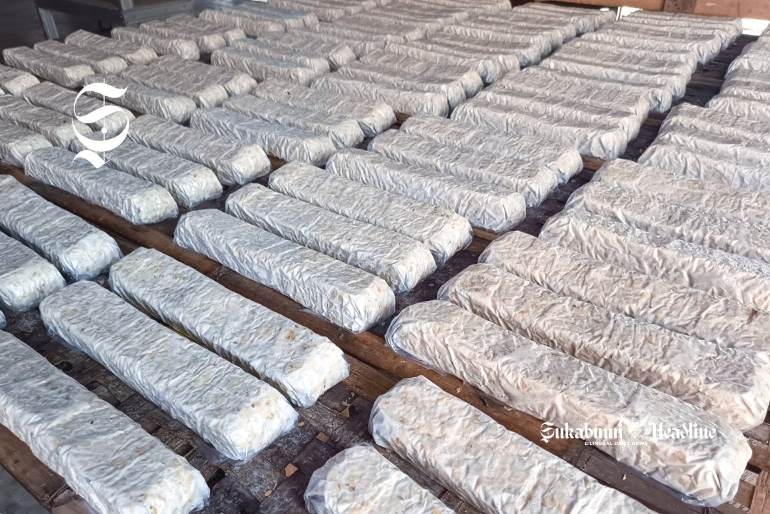 Deretan produk tempe hasil olahan perajin di Parungkuda, Sukabumi - sukabumiheadline.com