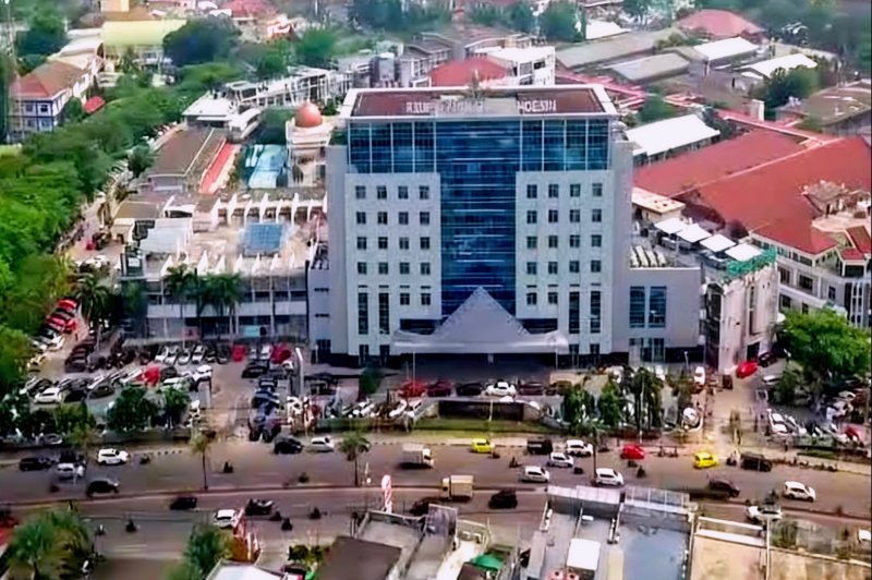 Jalan Dokter Muhammad Ali di kawasan RS dr. Moh. Hoesin Palembang - Ist