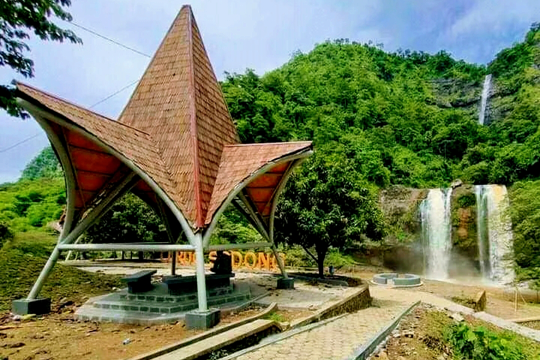 10 objek wisata alam di Sukabumi terpopuler 2026, lengkap harga tiket masuk, kelebihan dan lokasi 6 Curug Sodong Sukabumi - Ist