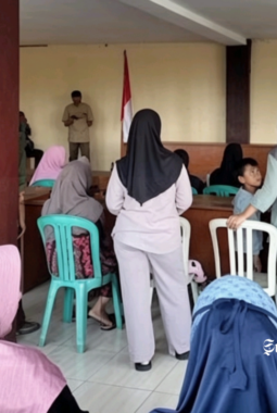 Emak-emak Cicurug Sukabumi demo tuding aliran air dialihkan ke kebun milik PT MBI