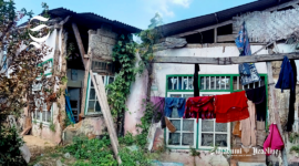 Rumah warga pemilik lahan terdampak pembangunan Jalan Tol Bocimi Seksi 4 nyaris ambruk - Dodi Zein