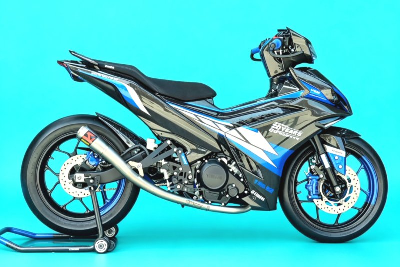 Yamaha Exciter generasi terbaru lebih agresif, punya body kit serat karbon dijual segini - Yamaha