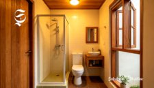 Model desain kamar mandi 1,5 x 1,5 meter, sehat, nyaman, higienis, elegan dan minimalis - sukabumiheadline.com