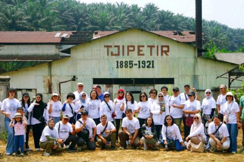 Railway & Plantations: Buitenzorg-Soekaboemi, kolaborasi KAI Wisata-Jaswita-ITB - KAI