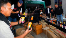 Ratusan botol miras diamankan di wilayah utara Sukabumi - Ist