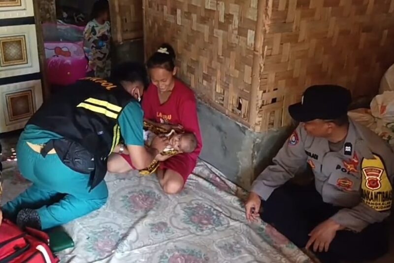 Bayi stunting ditangani Polres Sukabumi - Dokpol