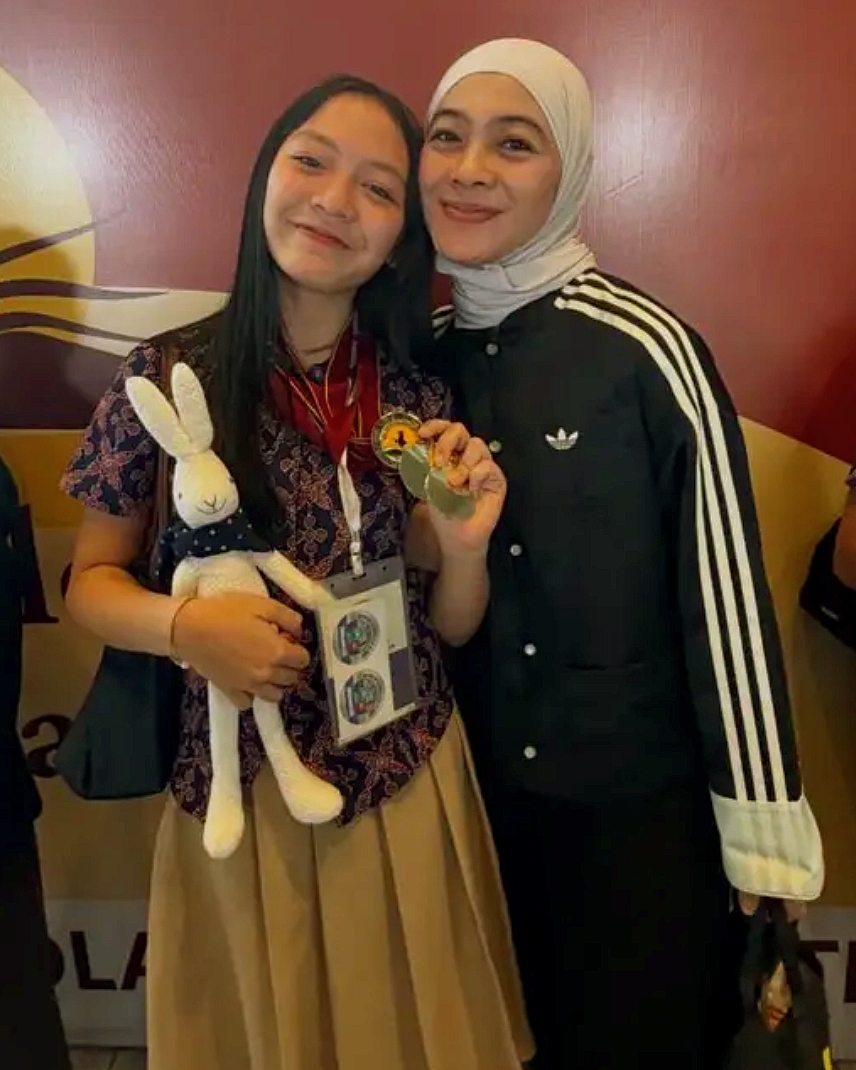 Btari Embun Anandayu dan Dian Ayu
