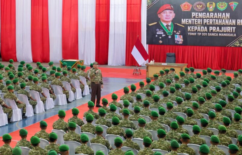 Menhan RI Sjafrie Sjamsoeddin dan Wapang TNI Jenderal TNI Tandyo Budi Revita kunjungi Sukabumi - Kemenhan RI