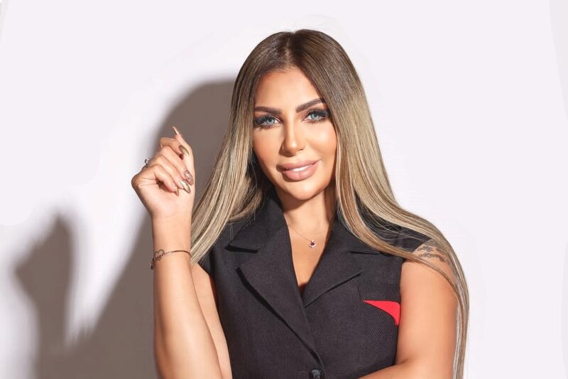 Sarah Khalifa, Presenter TV Mesir - @sara_khaliifa