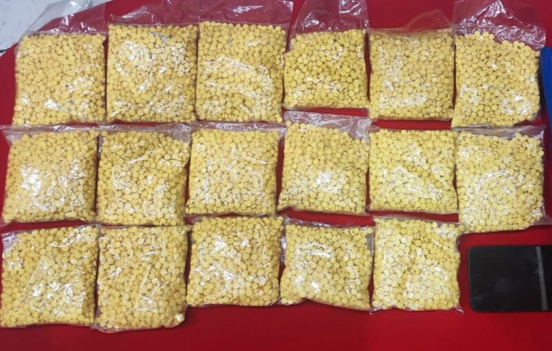Pemuda Gunungguruh Sukabumi edarkan belasan ribu butir obat terlarang - Polres Sukabumi Kota