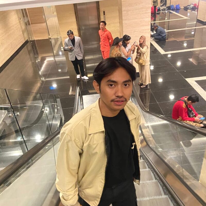 Kisah Danar Asmara, penjual cilok asal Sukabumi gabung label dan masuk dapur rekaman - Ist
