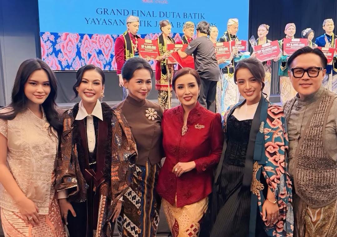 Ketua Umum Yayasan Batik Jawa Barat (YBJB) Sendy Dede Yusuf saat Jambore Batik Jawa Barat 2026 - Instagram Sendy Yusuf
