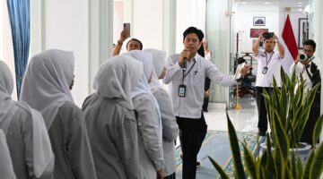 Pelajar Sukabumi kunjungi Istana Kepresidenan - Kemensetneg