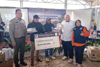 UI beri bantuan stimulan pemulihan sosial dan lingkungan pascabencana di Sukabumi - BNPB