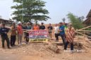 Warga Sukamulya Sukabumi protes tanah aset desa dipindahtangankan ke swasta - sukabumiheadline.com