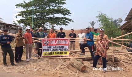 Warga Sukamulya Sukabumi protes tanah aset desa dipindahtangankan ke swasta - sukabumiheadline.com
